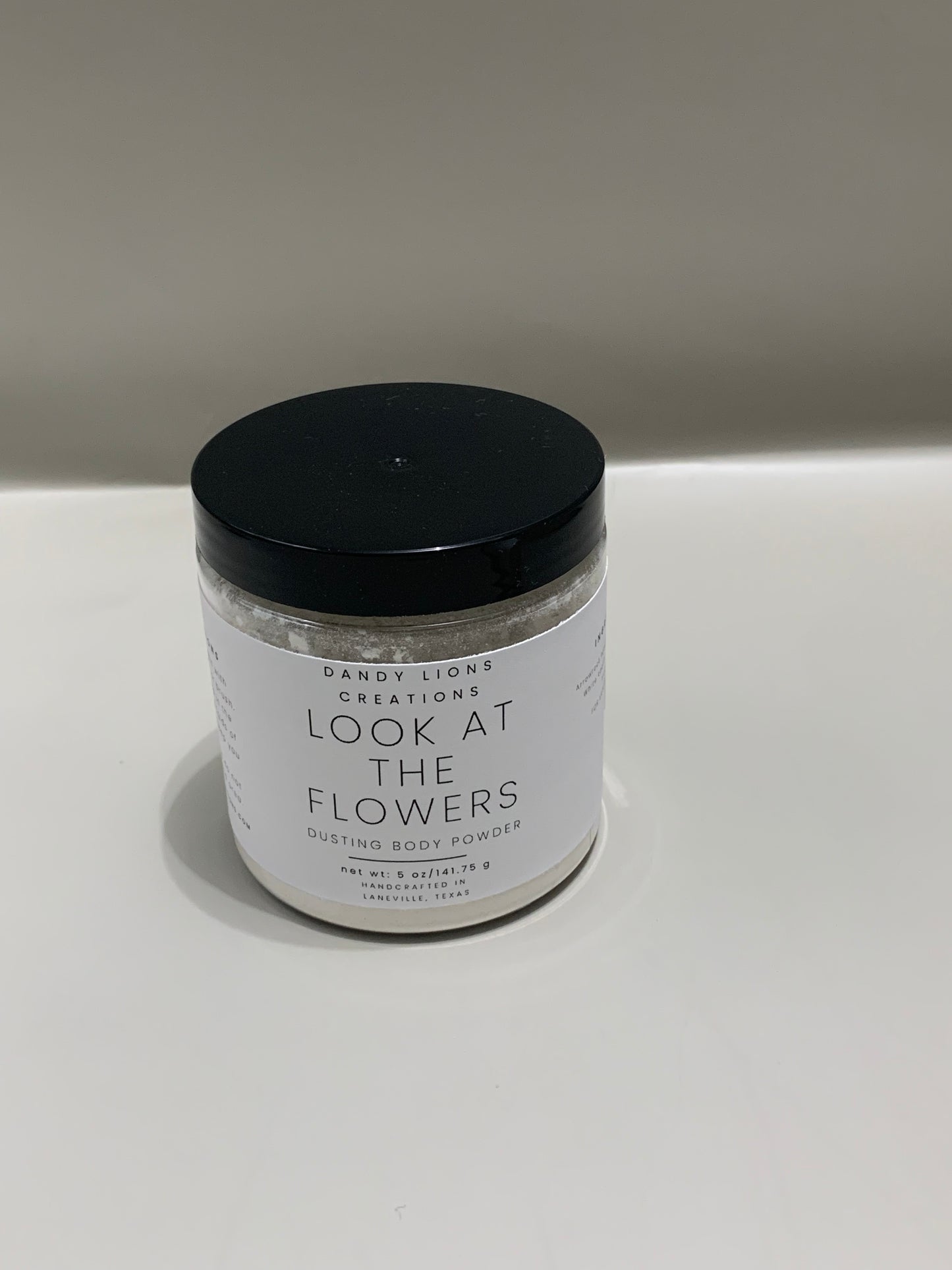 Look At The dusting powder