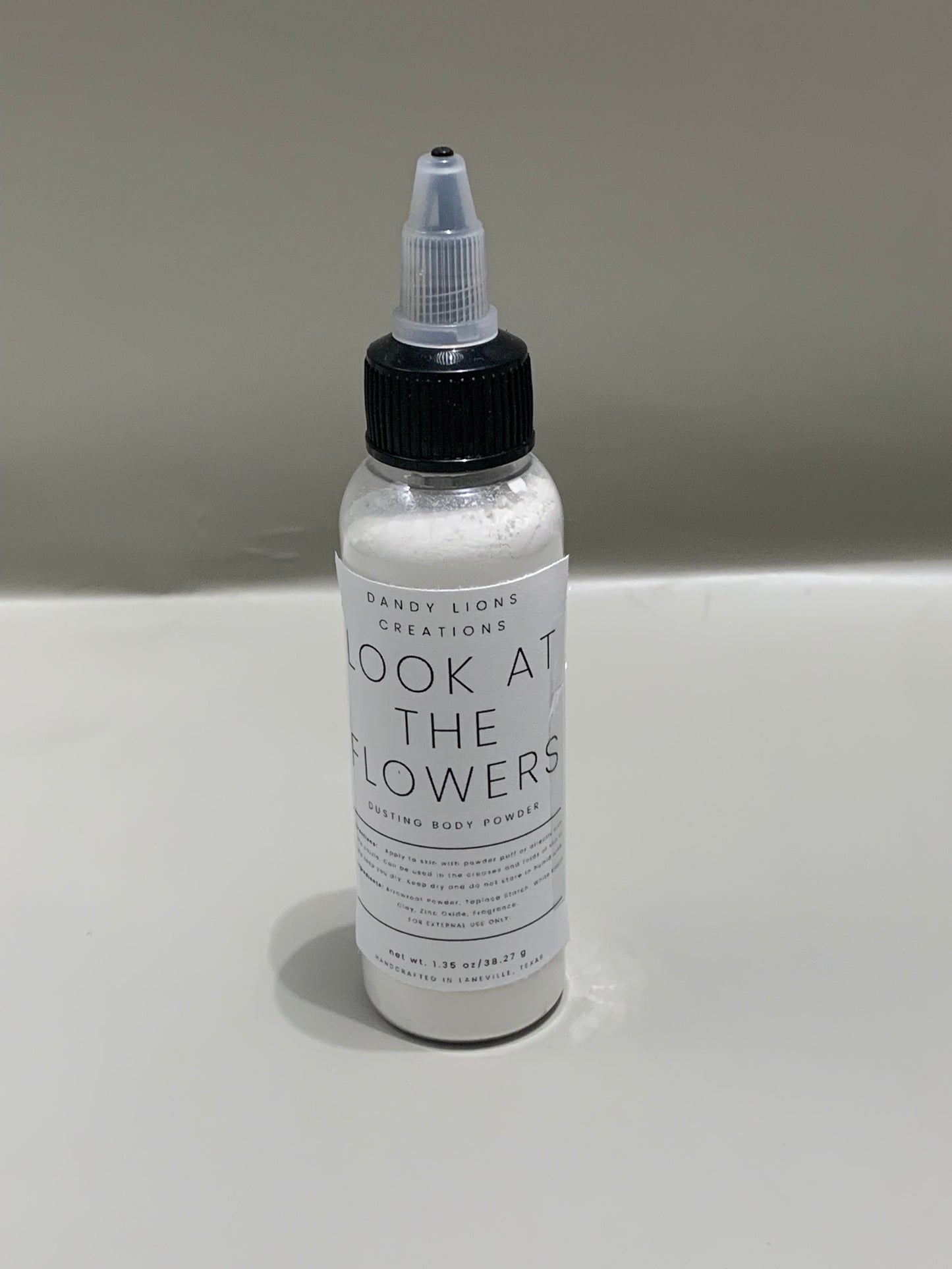 Mothman dusting powder