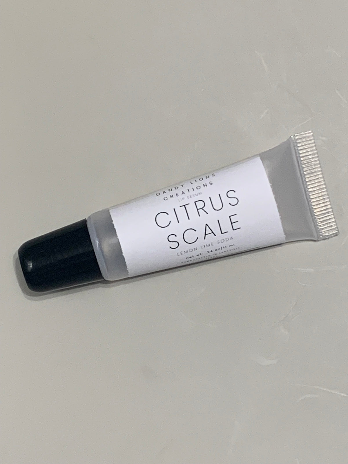 Citrus Scale lip serum